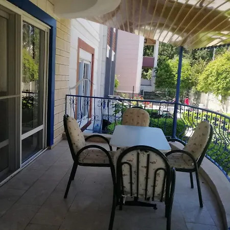Side, Antalya Sahilde Deniz Manzarali Sahane Βίλα