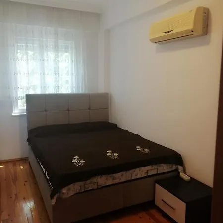 Side, Antalya Sahilde Deniz Manzarali Sahane Side