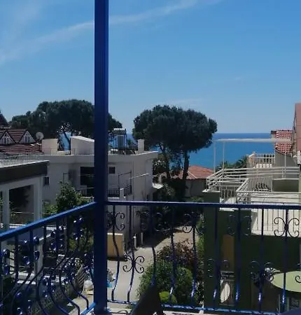Villa Side, Antalya Sahilde Deniz Manzarali Sahane Side